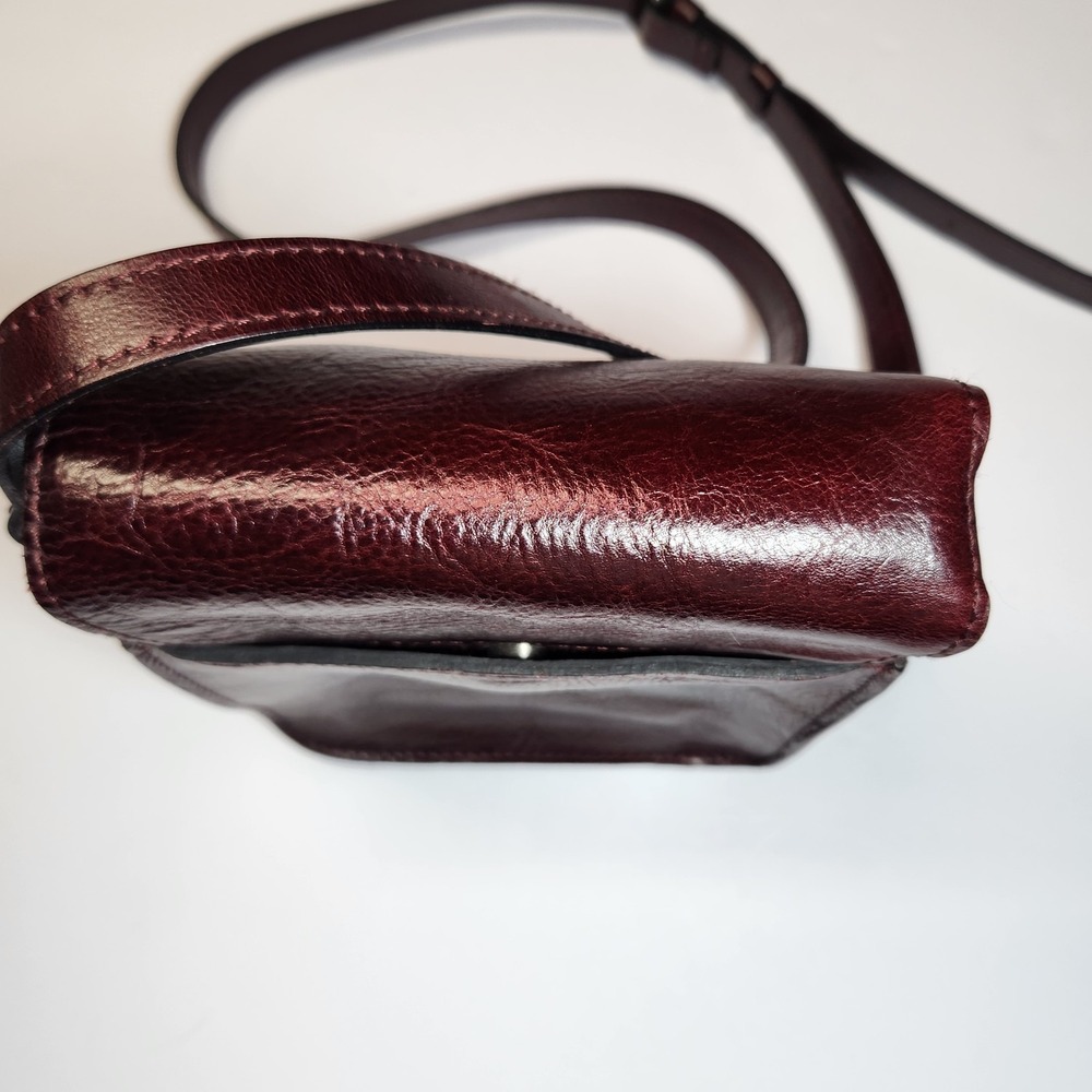 Patricia Nash 10th Anniversary Leather Crossbody Bag Burgundy - Picture 6 of 12